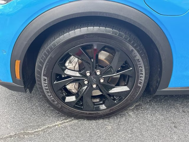 2024 Grabber Blue Metallic Ford Mustang Mach-E RWD SUV