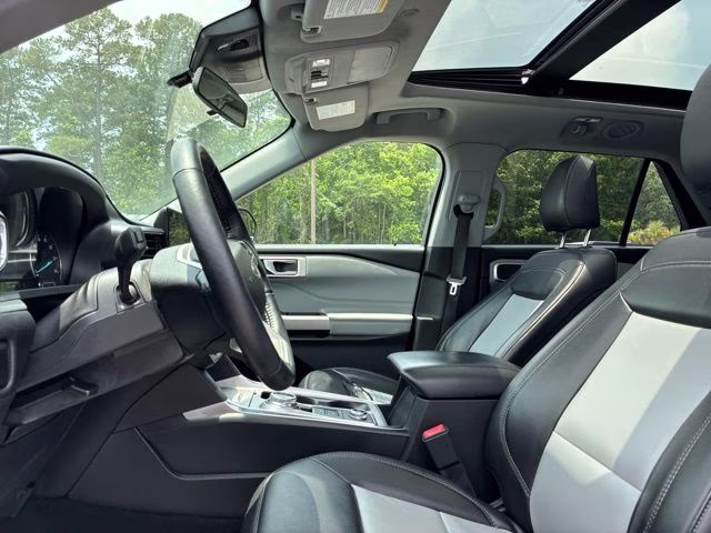 2022 Red Metallic Ford Explorer XLT 4X4 SUV