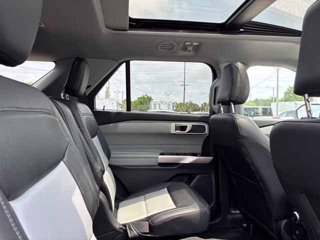 2022 Red Metallic Ford Explorer XLT 4X4 SUV