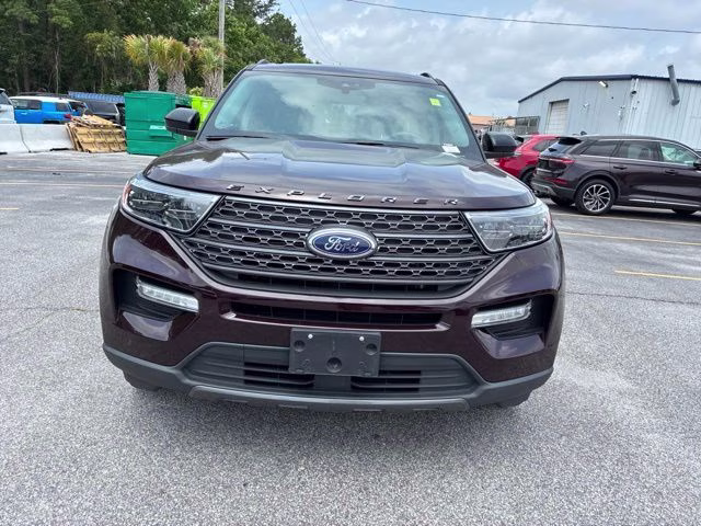 2022 Red Metallic Ford Explorer XLT 4X4 SUV