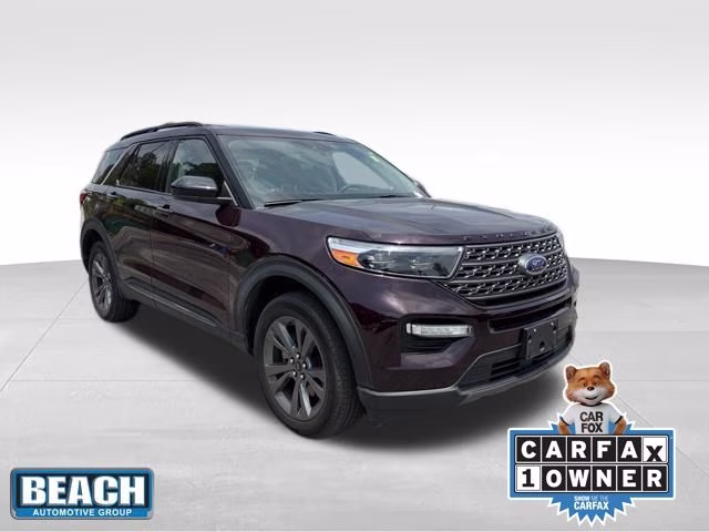 2022 Red Metallic Ford Explorer XLT 4X4 SUV
