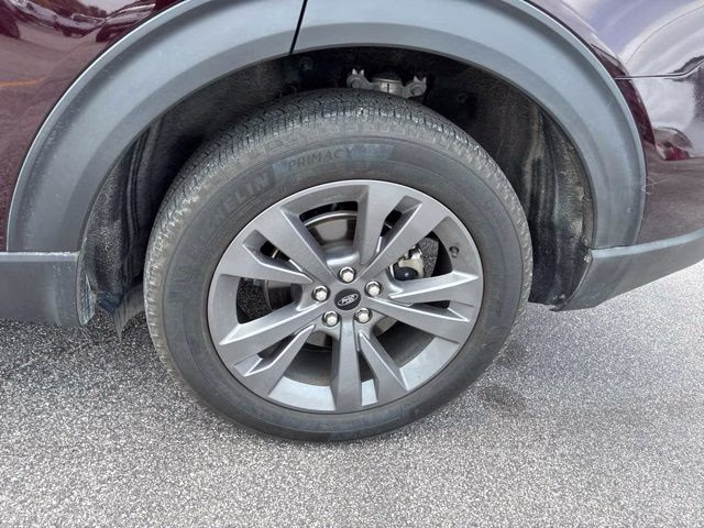 2022 Red Metallic Ford Explorer XLT 4X4 SUV
