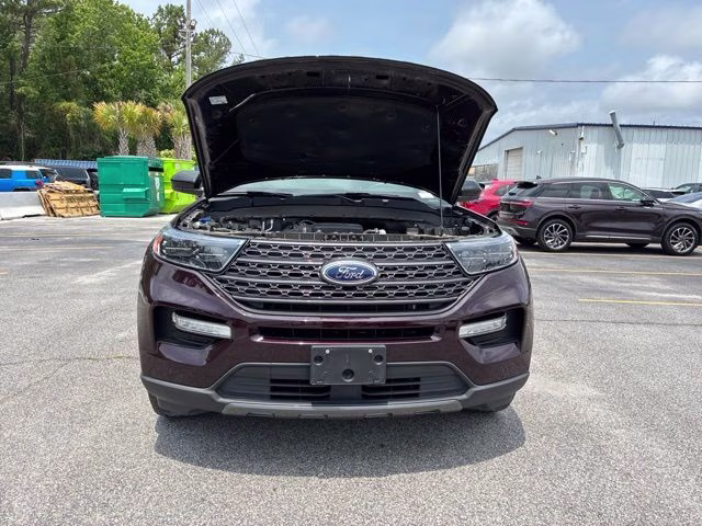 2022 Red Metallic Ford Explorer XLT 4X4 SUV