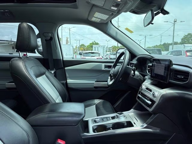 2022 Red Metallic Ford Explorer XLT 4X4 SUV