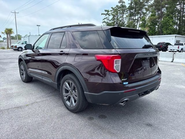 2022 Red Metallic Ford Explorer XLT 4X4 SUV