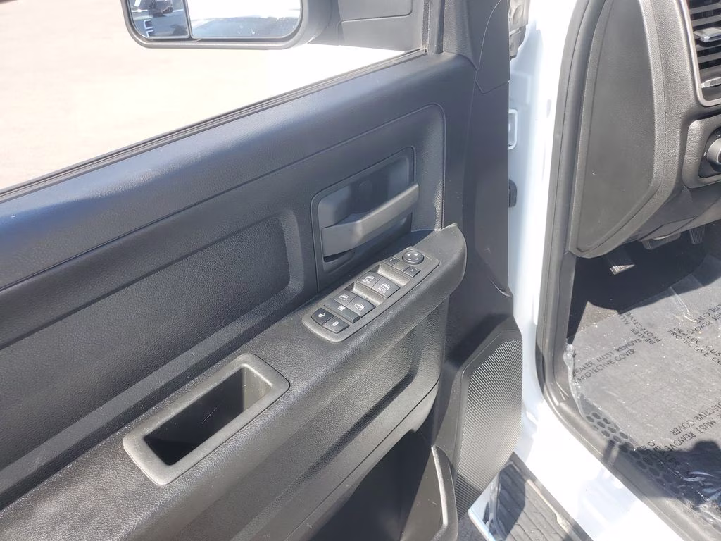 2022 Bright White Clearcoat Ram 3500 Tradesman 4X4 Truck