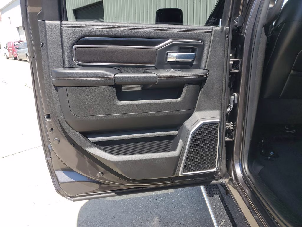 2023 Granite Crystal Metallic Clearcoat Ram 2500 Laramie 4X4 Truck