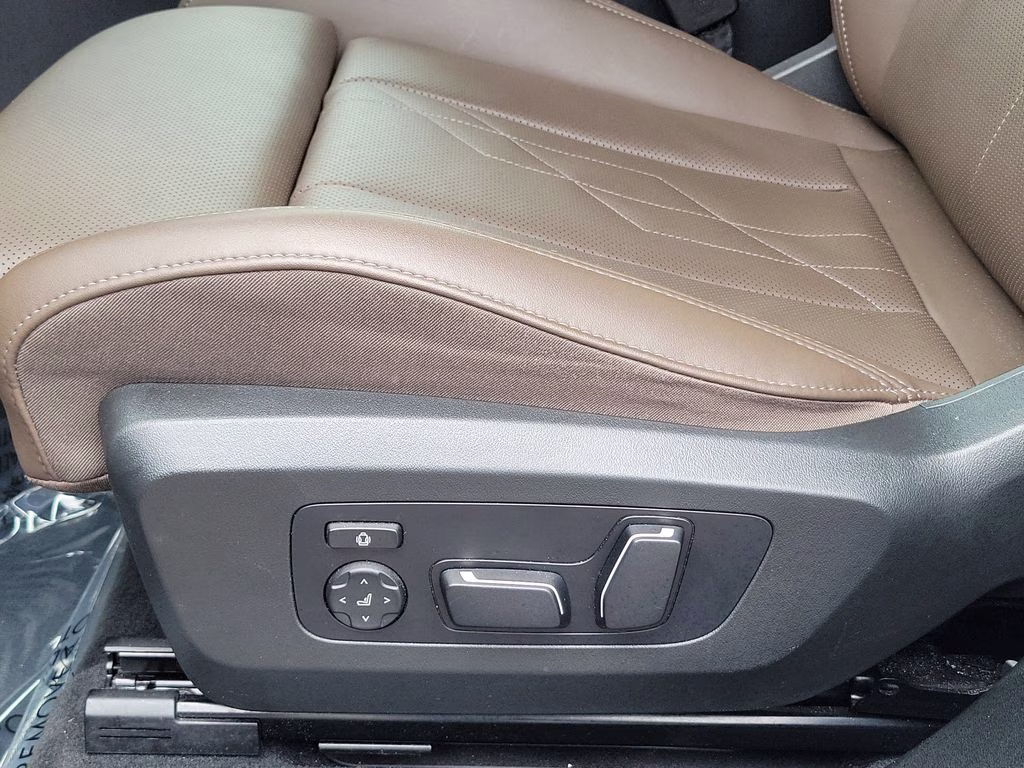 2025 Brooklyn Grey Metallic BMW X3 30 xDrive AWD SUV