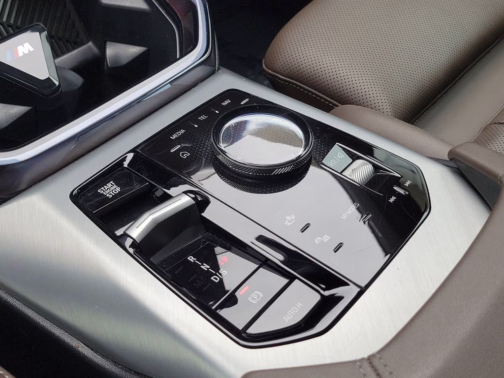 2025 Brooklyn Grey Metallic BMW X3 30 xDrive AWD SUV