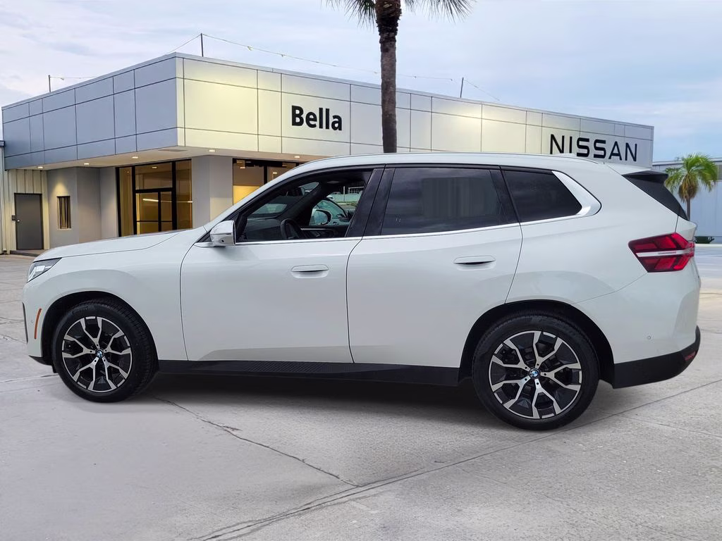 2025 White Metallic BMW X3 30 xDrive AWD SUV