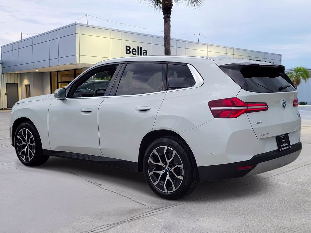 2025 White Metallic BMW X3 30 xDrive AWD SUV
