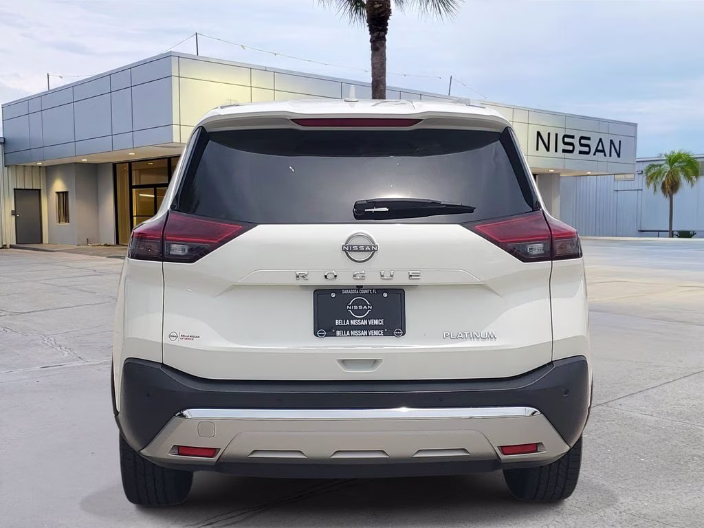 2023 Pearl White Tricoat Nissan Rogue Platinum FWD SUV