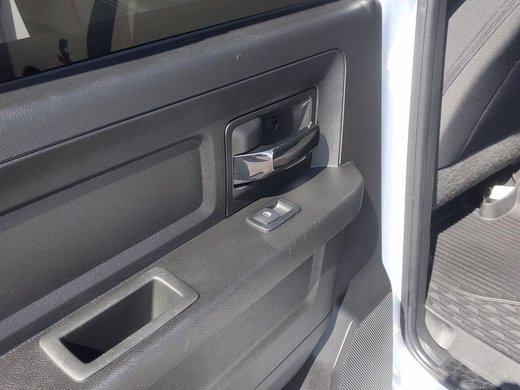 2022 Bright White Clearcoat Ram 3500 Tradesman 4X4 Truck