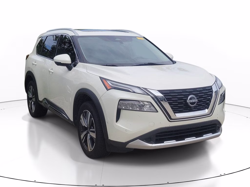 2023 Pearl White Tricoat Nissan Rogue Platinum FWD SUV