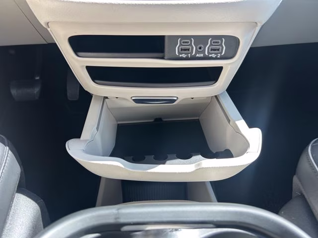 2023 Silver Mist Clearcoat Chrysler Pacifica Touring L FWD Van