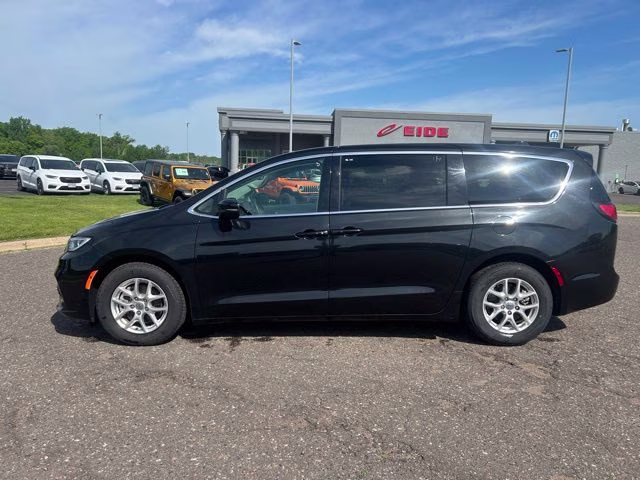 Used 2023 Chrysler Pacifica Touring L with VIN 2C4RC1BG7PR607737 for sale in Pine City, Minnesota