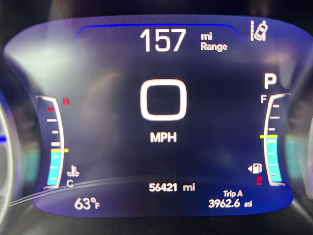 2023 Brilliant Black Crystal Pearlcoat Chrysler Pacifica Touring L FWD Van