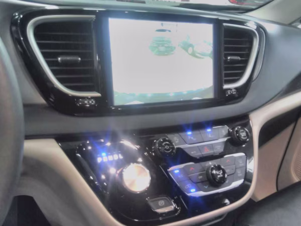 2023 Fathom Blue Pearlcoat Chrysler Pacifica Touring L FWD Van