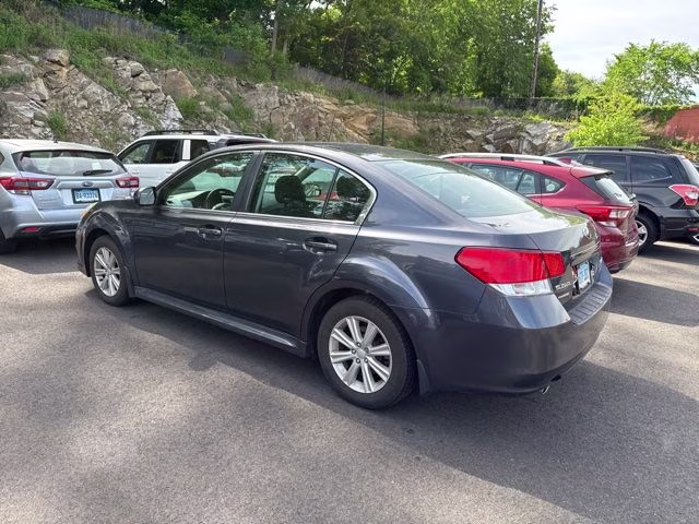 2012 Graphite Gray Metallic Subaru Legacy 2.5i AWD Sedan
