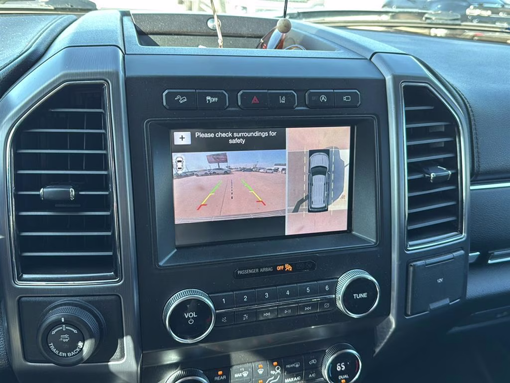 2019 Agate Black Metallic Ford Expedition Max Platinum 4X4 SUV