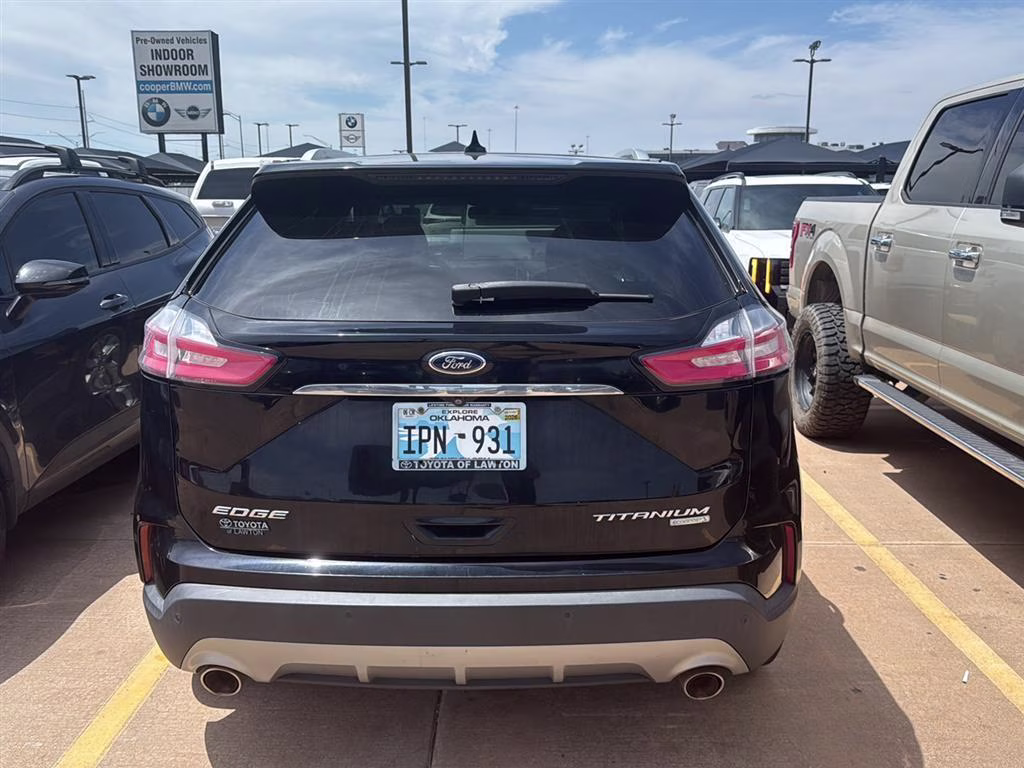 2019 Agate Black Metallic Ford Edge Titanium FWD SUV