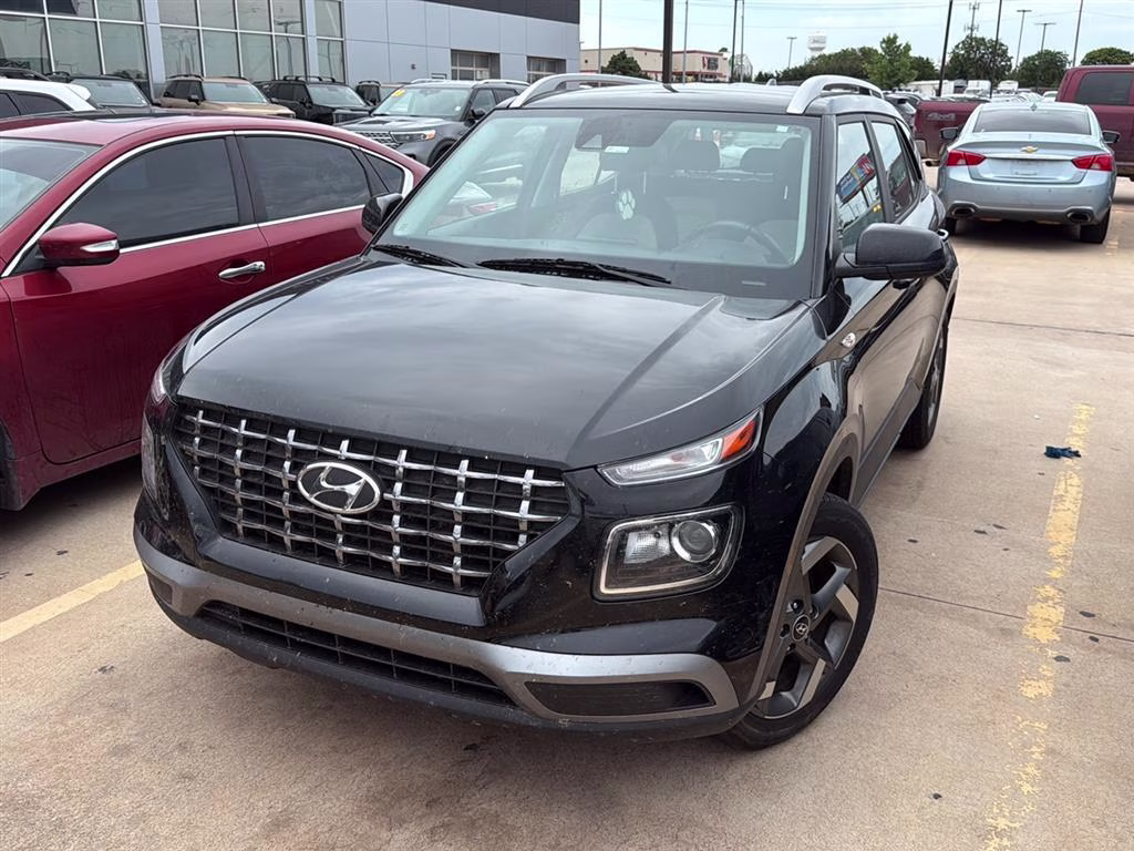 2021 Galactic Gray Hyundai Venue SEL FWD SUV