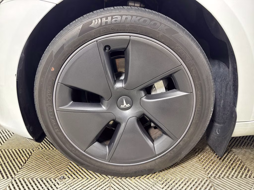 2023 Tesla Model 3 Long Range AWD Sedan