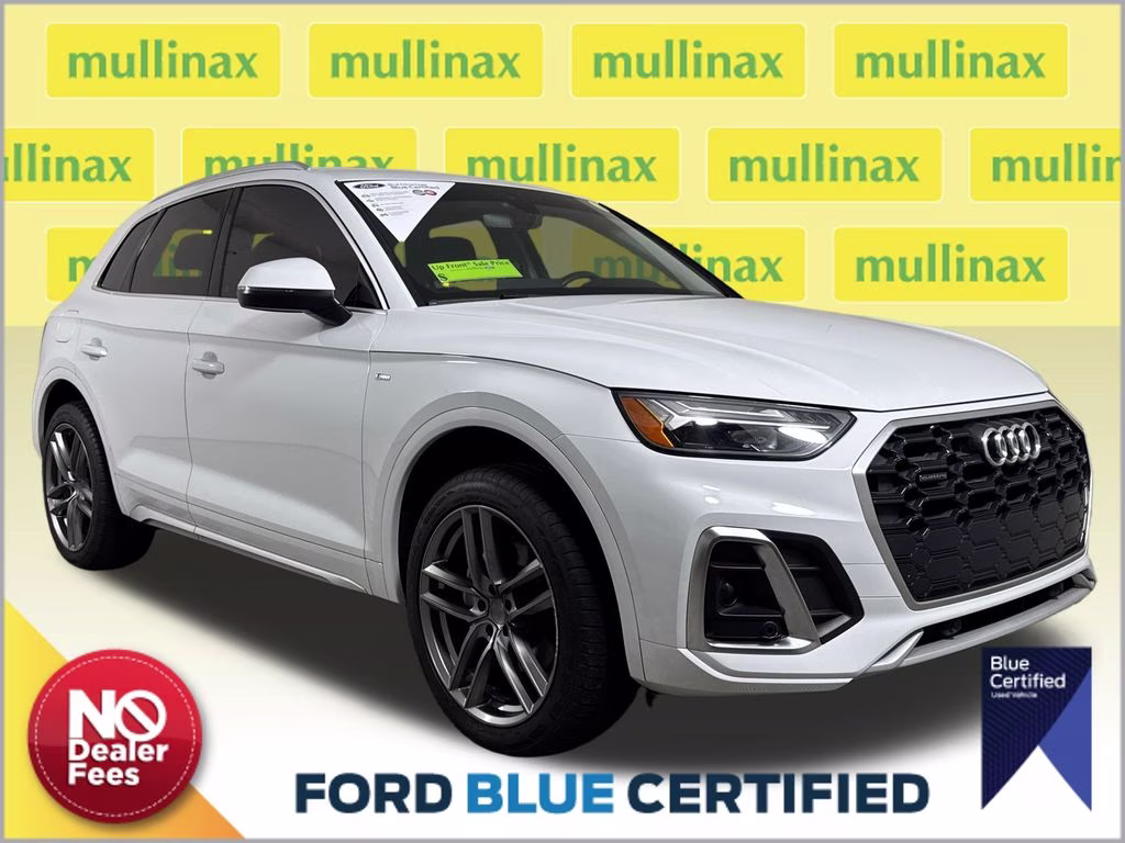 2022 White Audi Q5 45 S line Premium AWD SUV