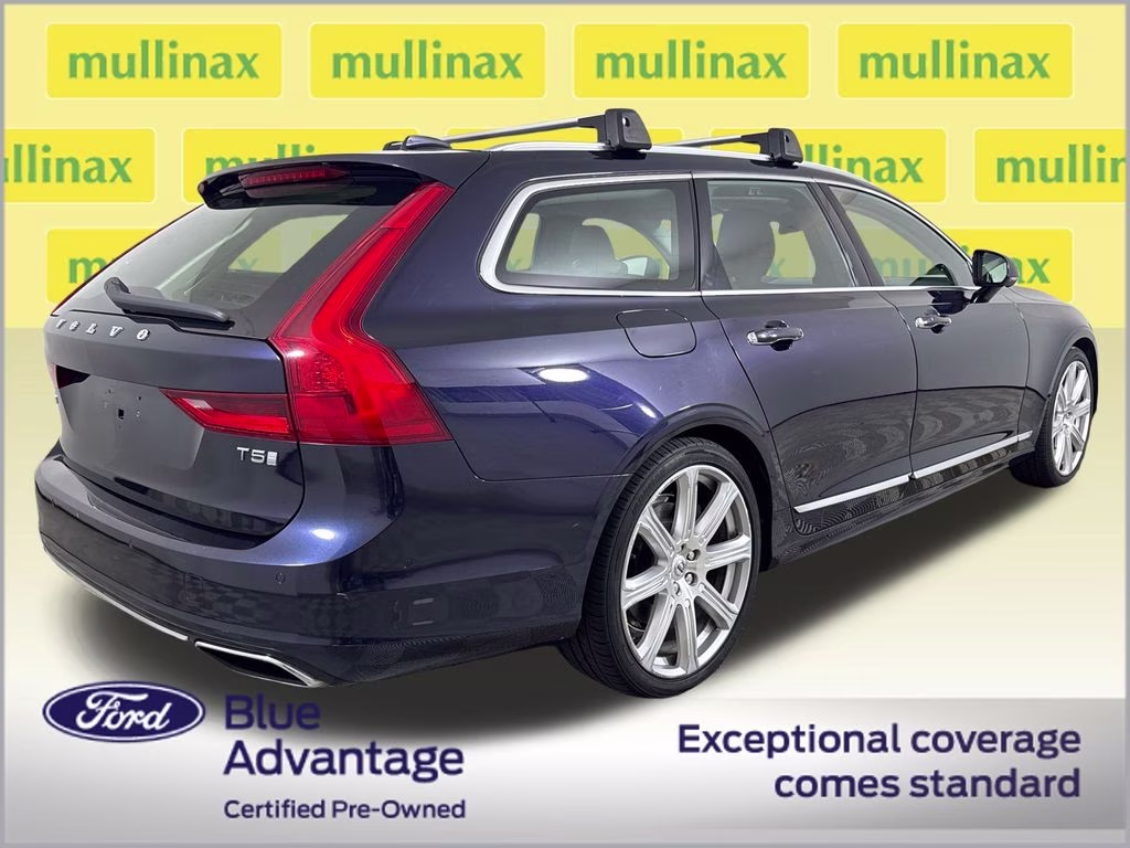 2019 Magic Blue Metallic Volvo V90 T5 Inscription FWD Crossover
