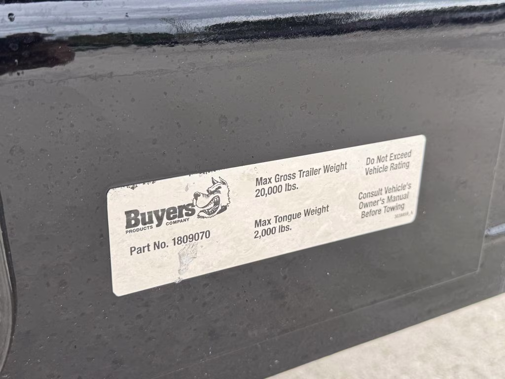 2026 Oxford White Ford Super Duty F-350 DRW XL RWD Chassis