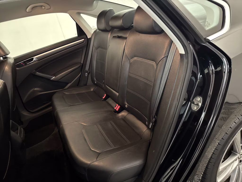 2017 Black Volkswagen Passat 1.8T R-Line FWD Sedan