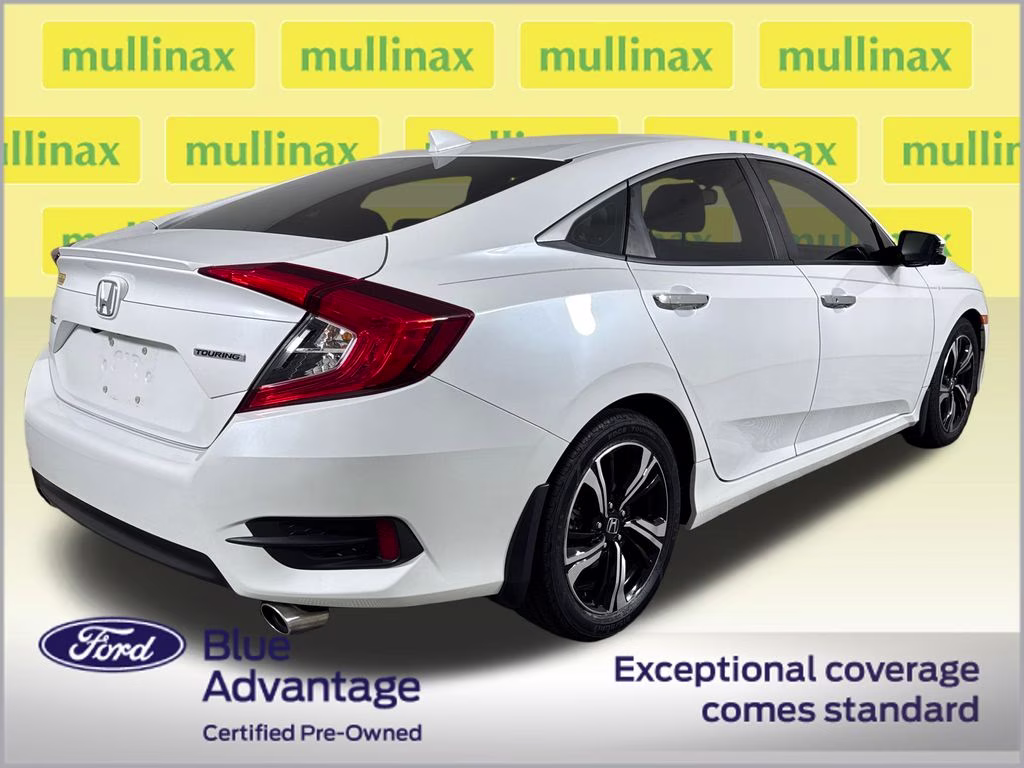 2018 White Orchid Pearl Honda Civic Touring FWD Sedan