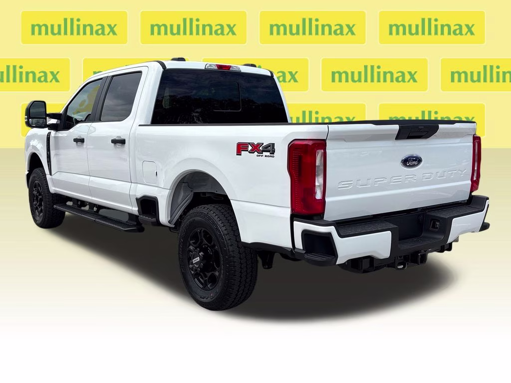 2026 Oxford White Ford Super Duty F-250 SRW XL 4X4 Truck