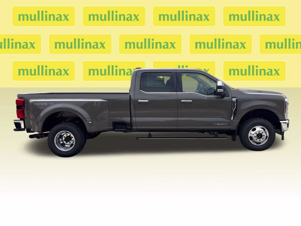 2026 Brown Ford Super Duty F-350 DRW King Ranch 4X4 Truck