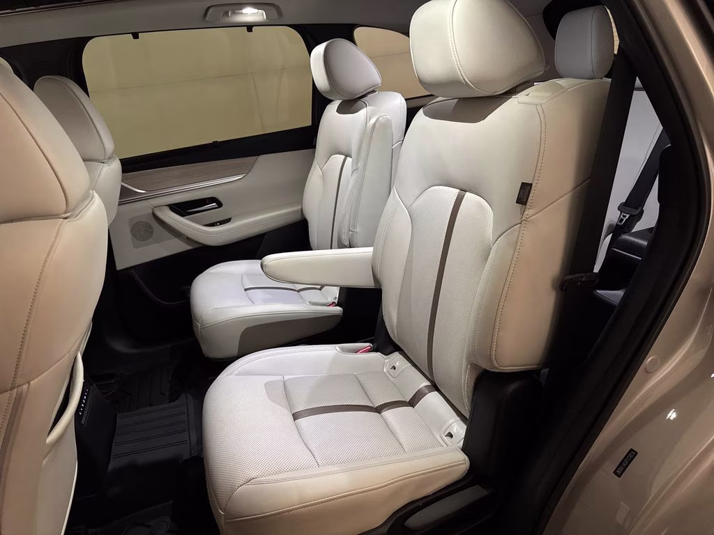 2024 Platinum Quartz Mazda CX-90 PHEV Premium Plus AWD SUV