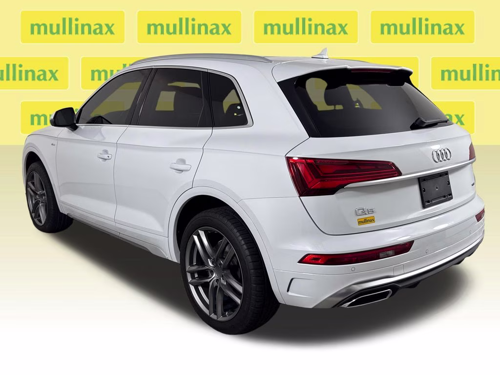 2022 White Audi Q5 45 S line Premium AWD SUV