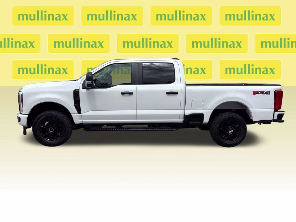 2026 Oxford White Ford Super Duty F-250 SRW XL 4X4 Truck