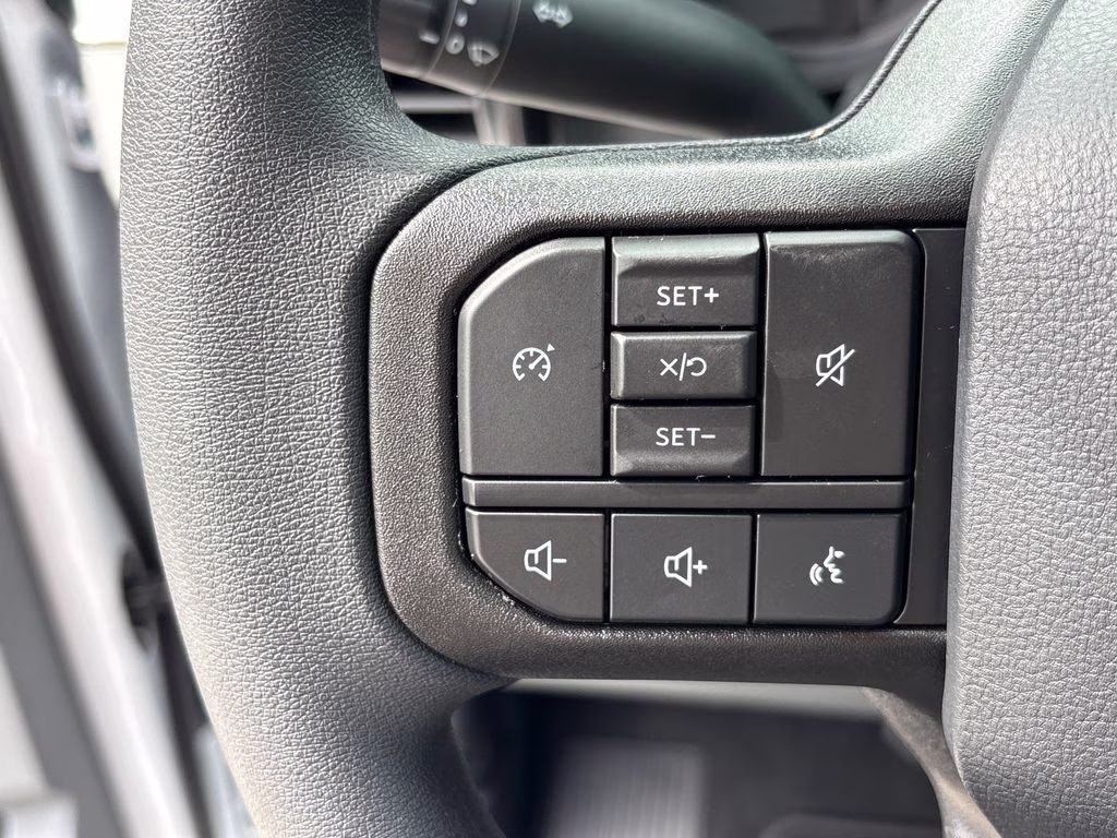 2026 Oxford White Ford Super Duty F-250 SRW XL 4X4 Truck