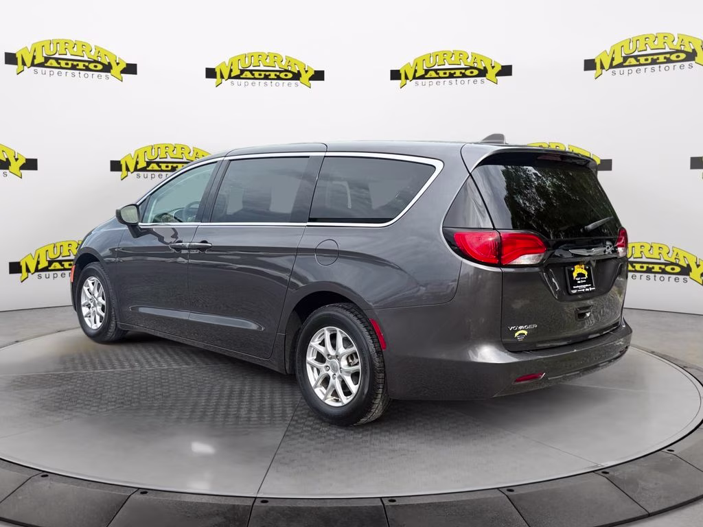 2023 Granite Crystal Metallic Clearcoat Chrysler Voyager LX FWD Van