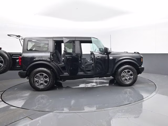 2025 Shadow Black Ford Bronco Big Bend 4X4 SUV