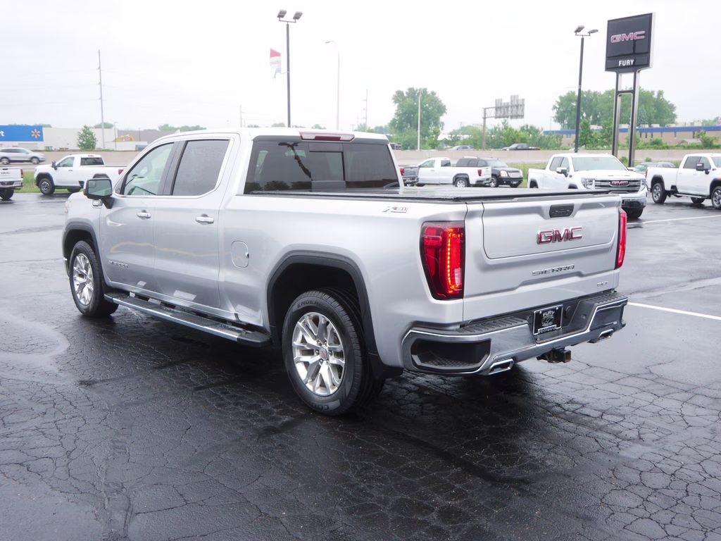 2021 Quicksilver Metallic GMC Sierra 1500 SLT w/ Premium Pckg 4X4 Truck