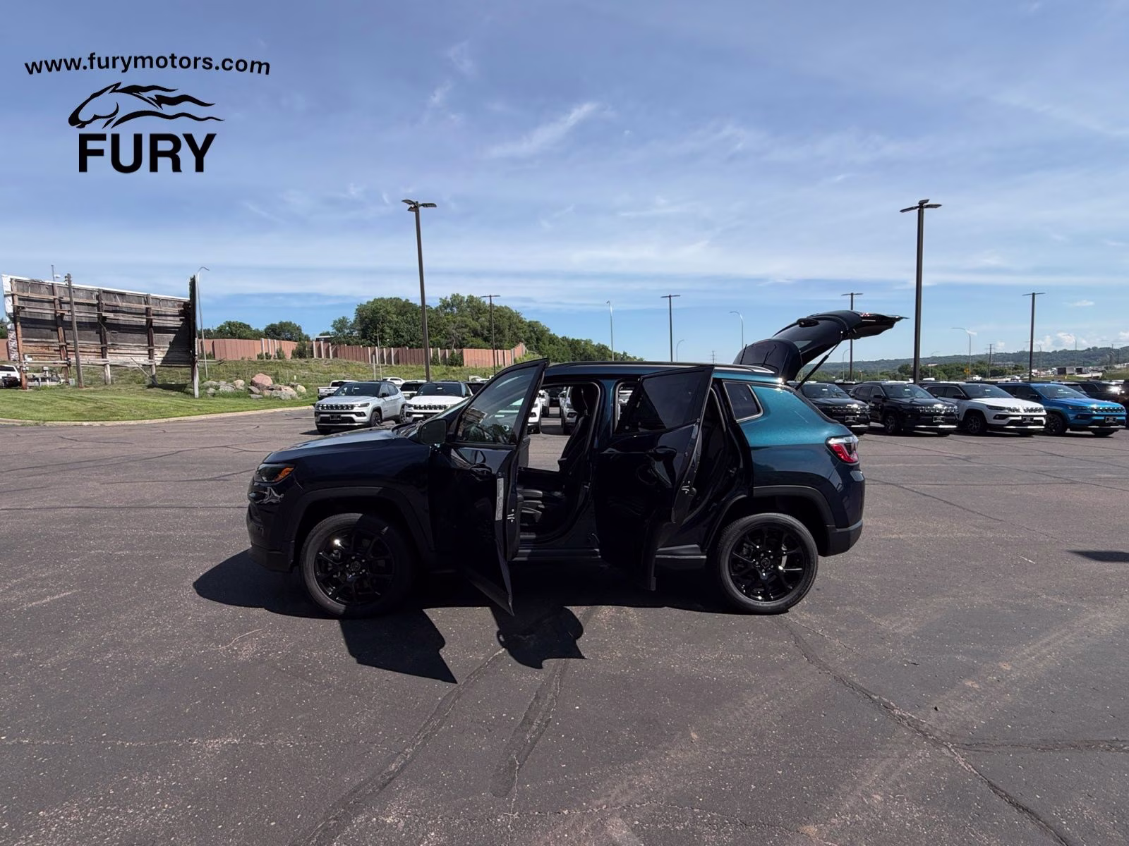 2026 Fathom Blue Pearl Coat Jeep Compass Latitude 4X4 SUV