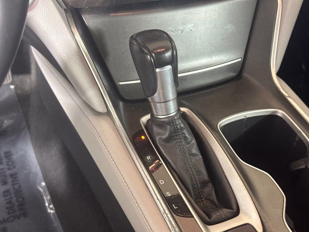 2019 Modern Steel Metallic Honda Accord EX-L FWD Sedan