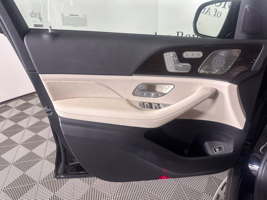 2025 Black Mercedes-Benz GLE GLE 350 RWD SUV