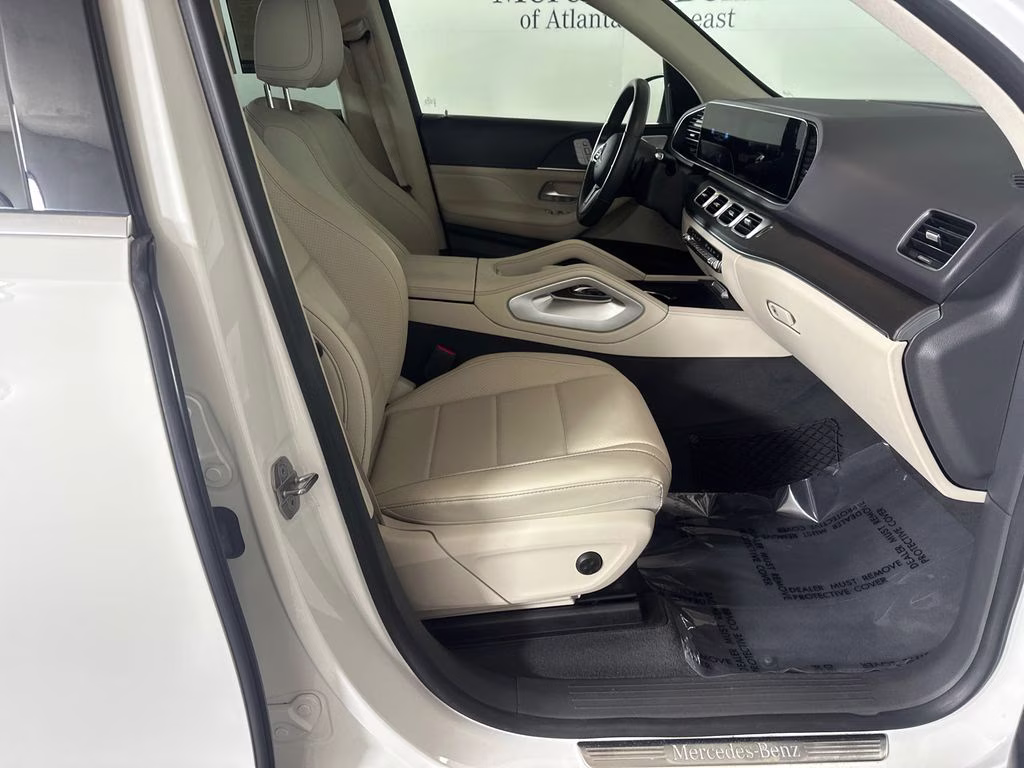 2020 White Mercedes-Benz GLE GLE 450 AWD SUV