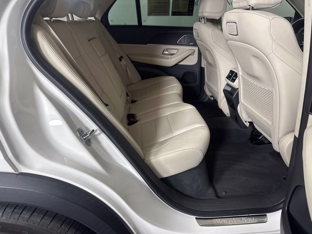 2020 White Mercedes-Benz GLE GLE 450 AWD SUV