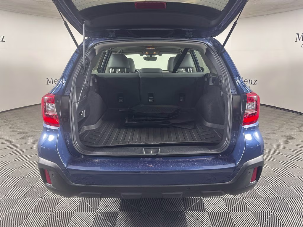 2019 Abyss Blue Pearl Subaru Outback 2.5i AWD SUV