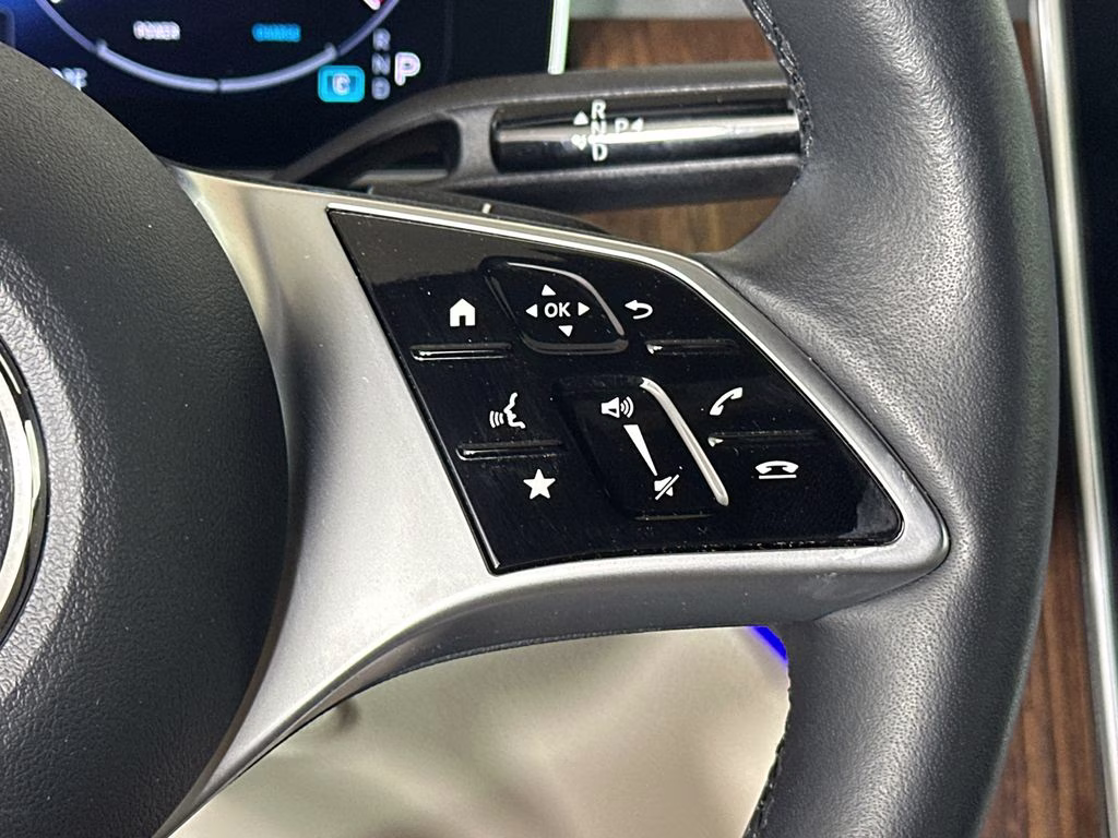 2023 Mojave Silver Metallic Mercedes-Benz C-Class C 300 RWD Sedan