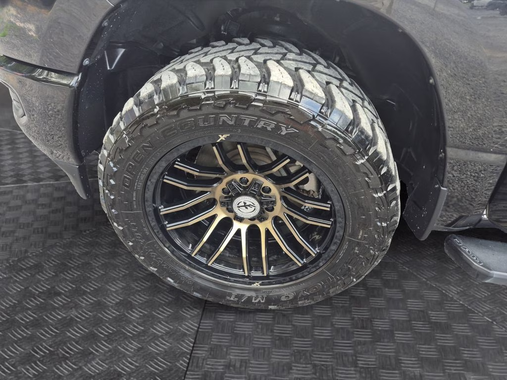 2022 Diamond Black Ram 1500 Big Horn/Lone Star RWD Truck
