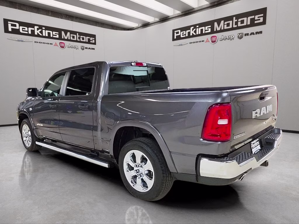 2026 Granite Crystal Metallic Clearcoat Ram 1500 Big Horn/Lone Star 4X4 Truck